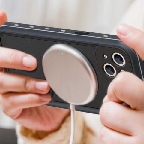 RED PEPPER Magsafe iPhone 13